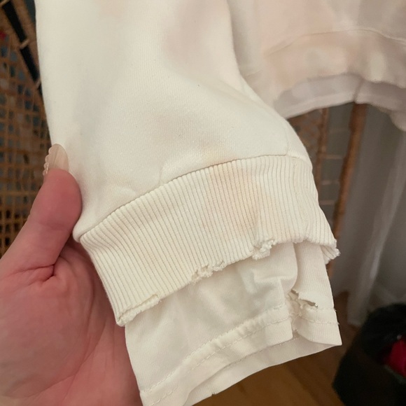 Cream Sweatshirt - Picture 2 of 3